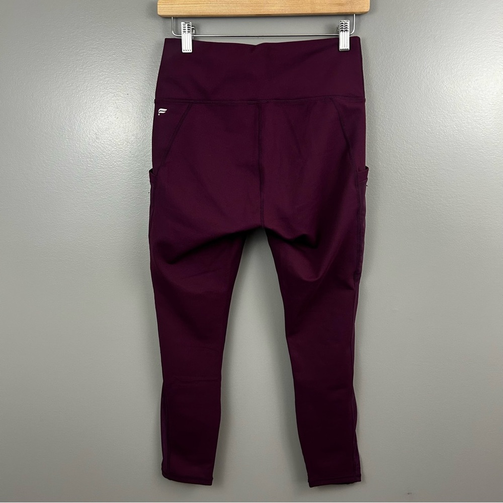 NWT Fabletics Mila Pocket Capri High Waist Powerhold Size Medium - Picture 5 of 13